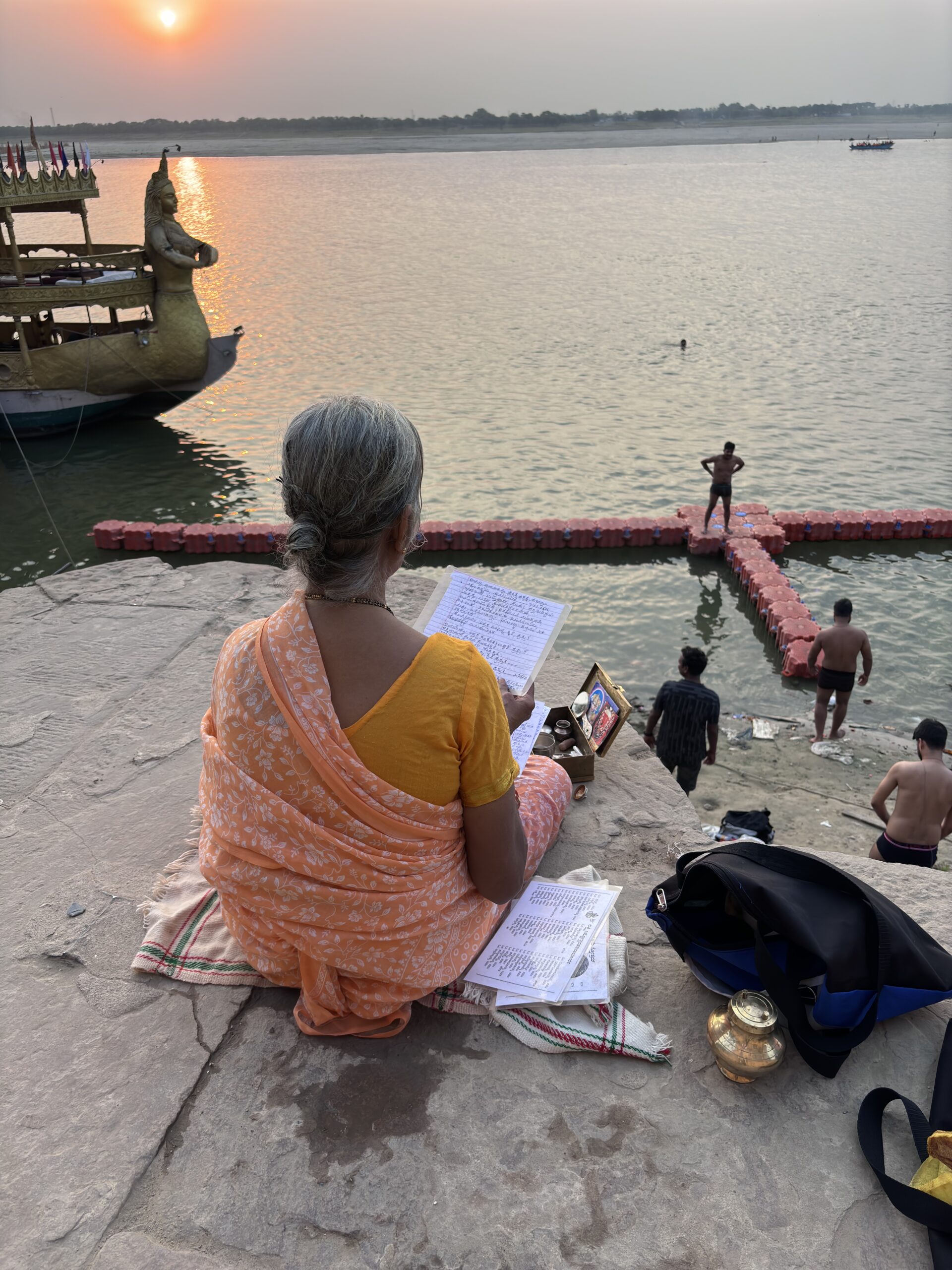Vrouw aan de Ganges
